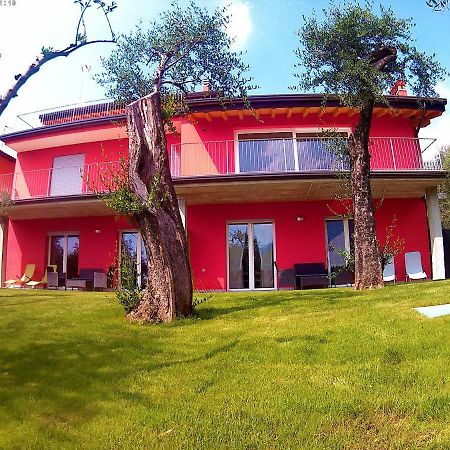 Casa Simone Apartment มัลเชซิเน ภายนอก รูปภาพ