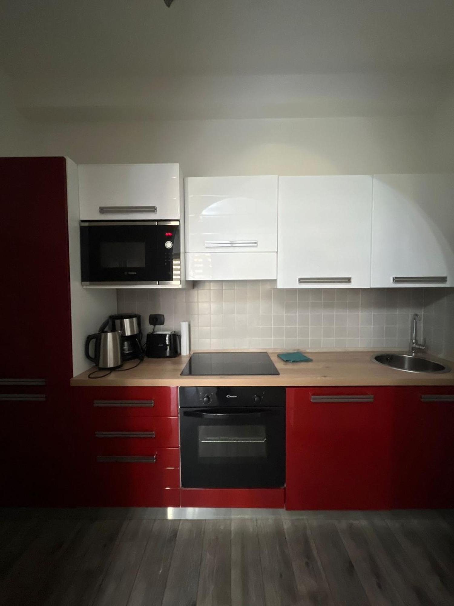 Casa Simone Apartment มัลเชซิเน ภายนอก รูปภาพ